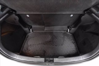 TOYOTA Yaris 1.5h Business