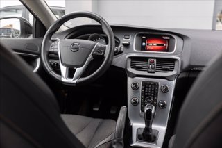 VOLVO V40 Cross Country 2.0 d2 Summum