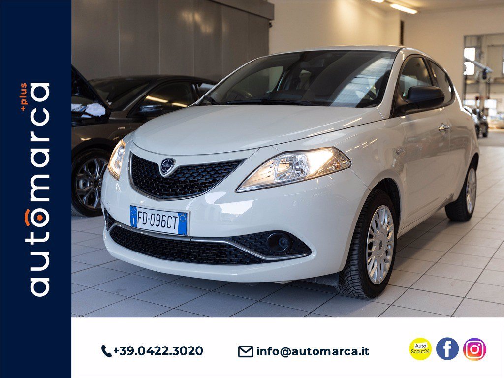 LANCIA Ypsilon 1.2 Silver 69cv