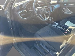 AUDI Q3 35 1.5 tfsi mhev Business s-tronic