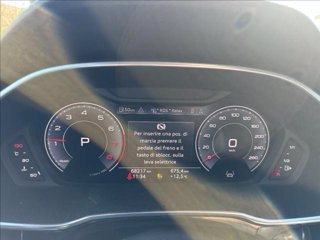 AUDI Q3 35 1.5 tfsi mhev Business s-tronic