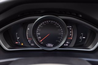 VOLVO V40 Cross Country 2.0 d2