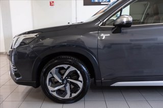 SUBARU Forester 2.0i e-boxer Premium lineartronic