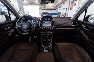 SUBARU Forester 2.0i e-boxer Premium lineartronic