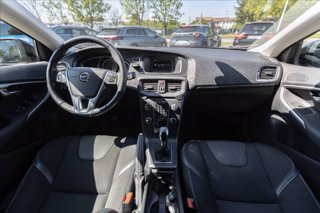 VOLVO V40 2.0 d2 Plus