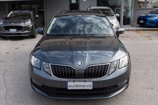 SKODA Octavia Wagon 1.4 tsi g-tec Executive 110cv